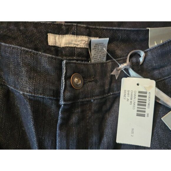 Chicos Modern Fit Straight Leg Dark Wash Embellished Pocket Jeans Size 2 Short - Picture 10 of 13